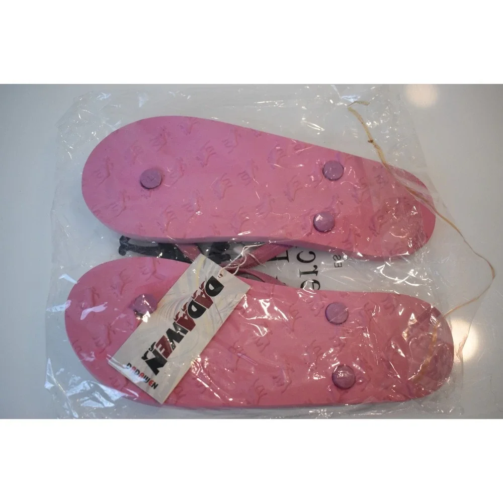 NEW Abercrombie Girls Flip Flops HOT PINK Size M(US 8/9)